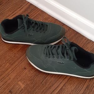 Men's green Filas